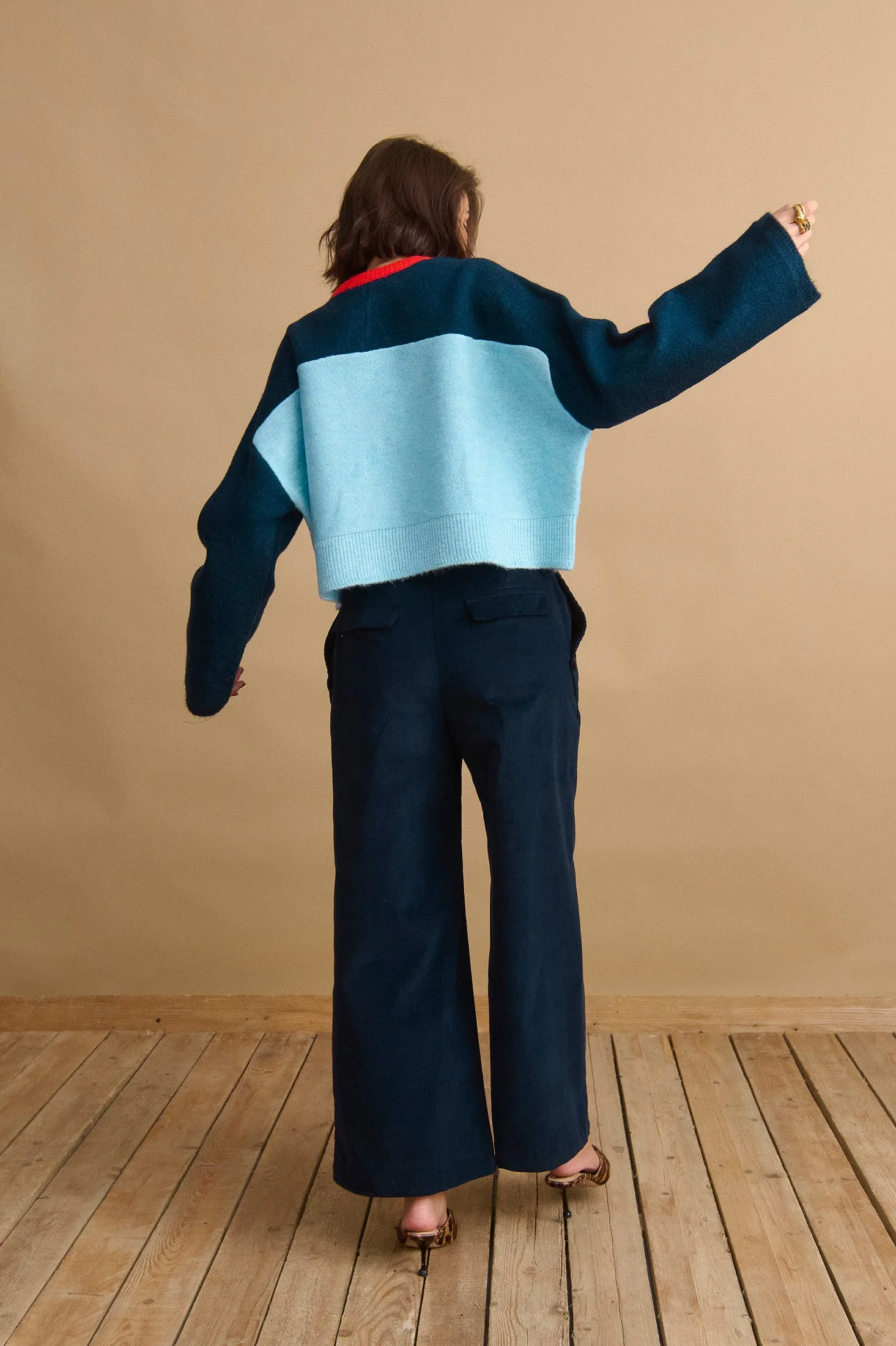 Bria Sweater (Light Blue)