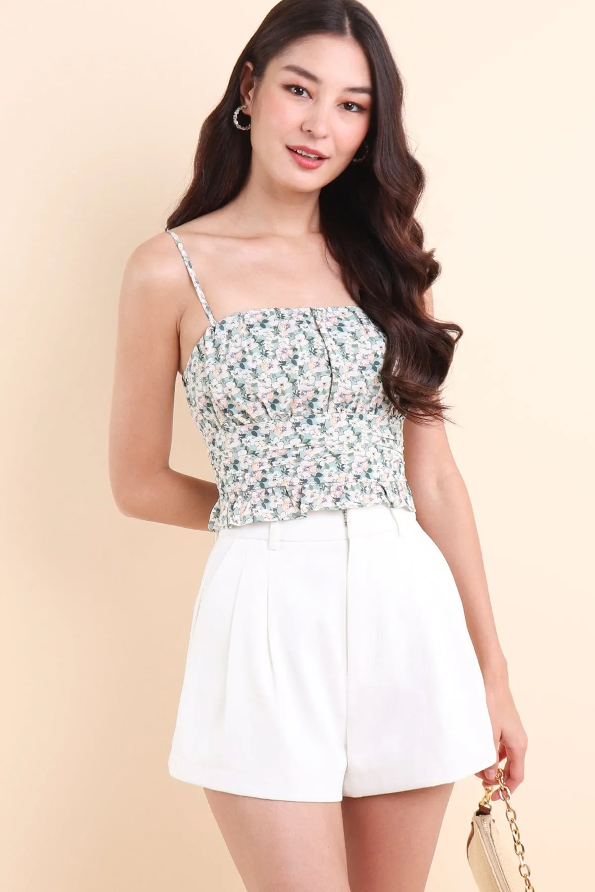 BRIONY RUCHED SPAG TOP IN SEAFOAM FLORAL
