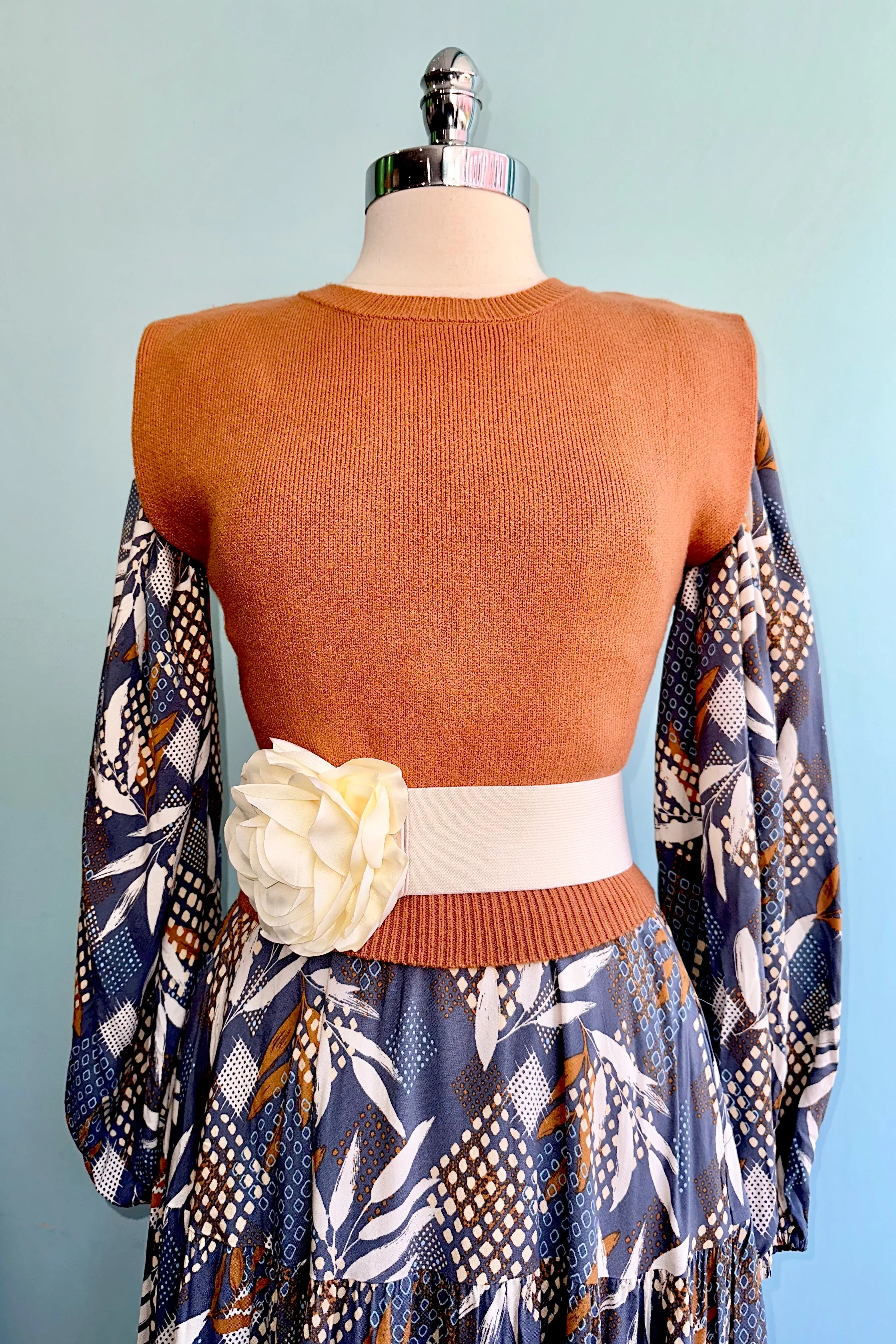 Camel Padded Shoulder Cropped Sweater Vest
