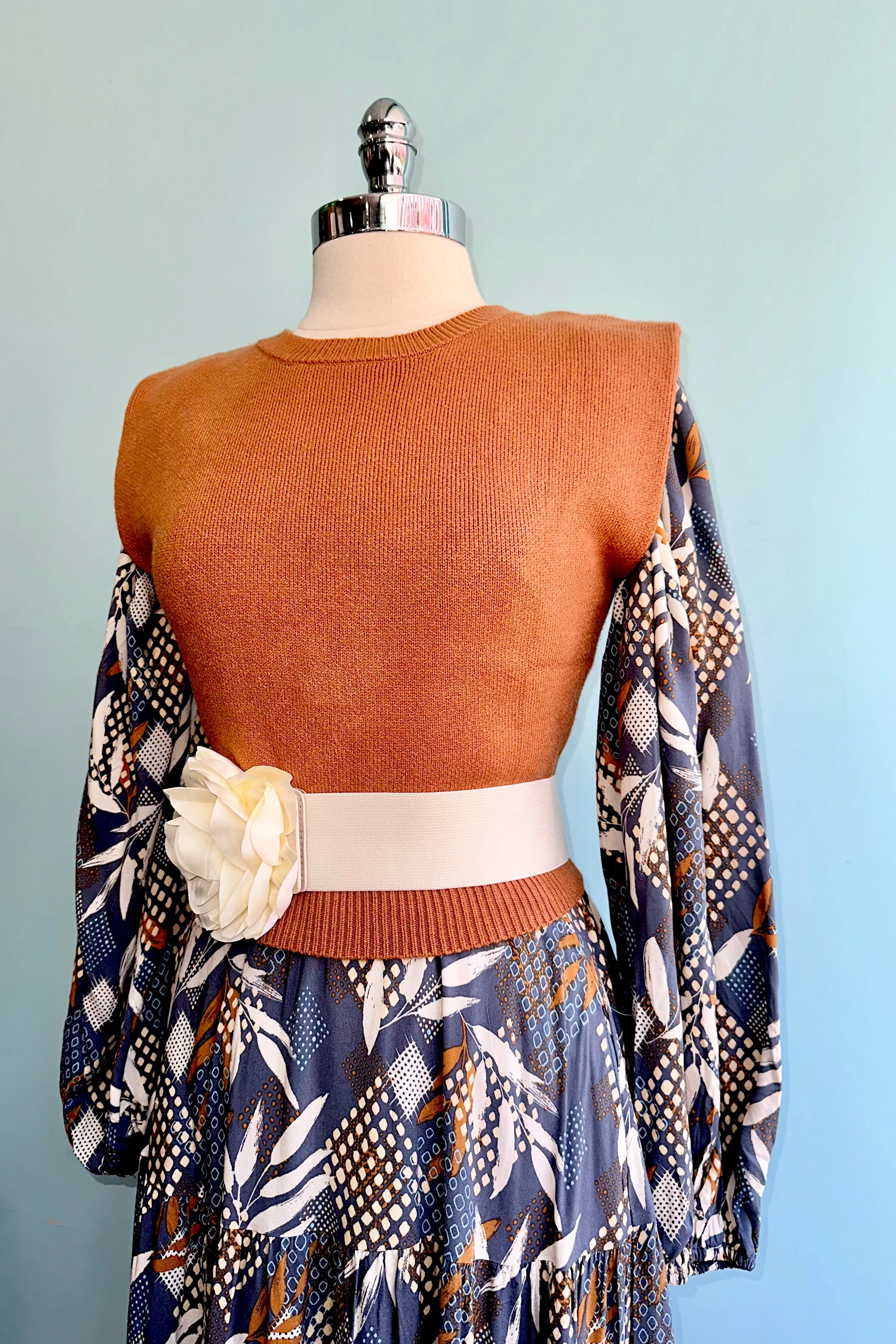 Camel Padded Shoulder Cropped Sweater Vest