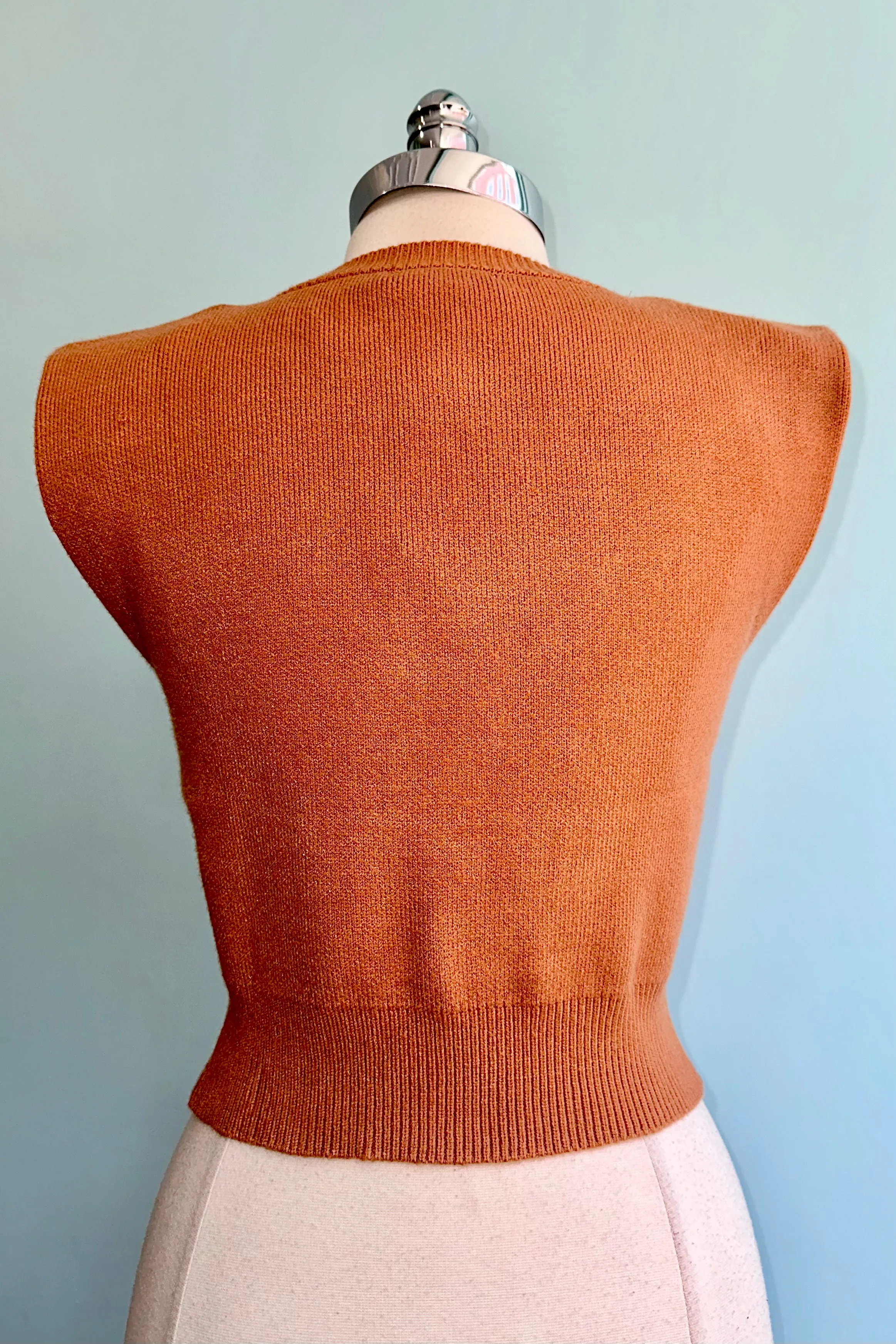 Camel Padded Shoulder Cropped Sweater Vest
