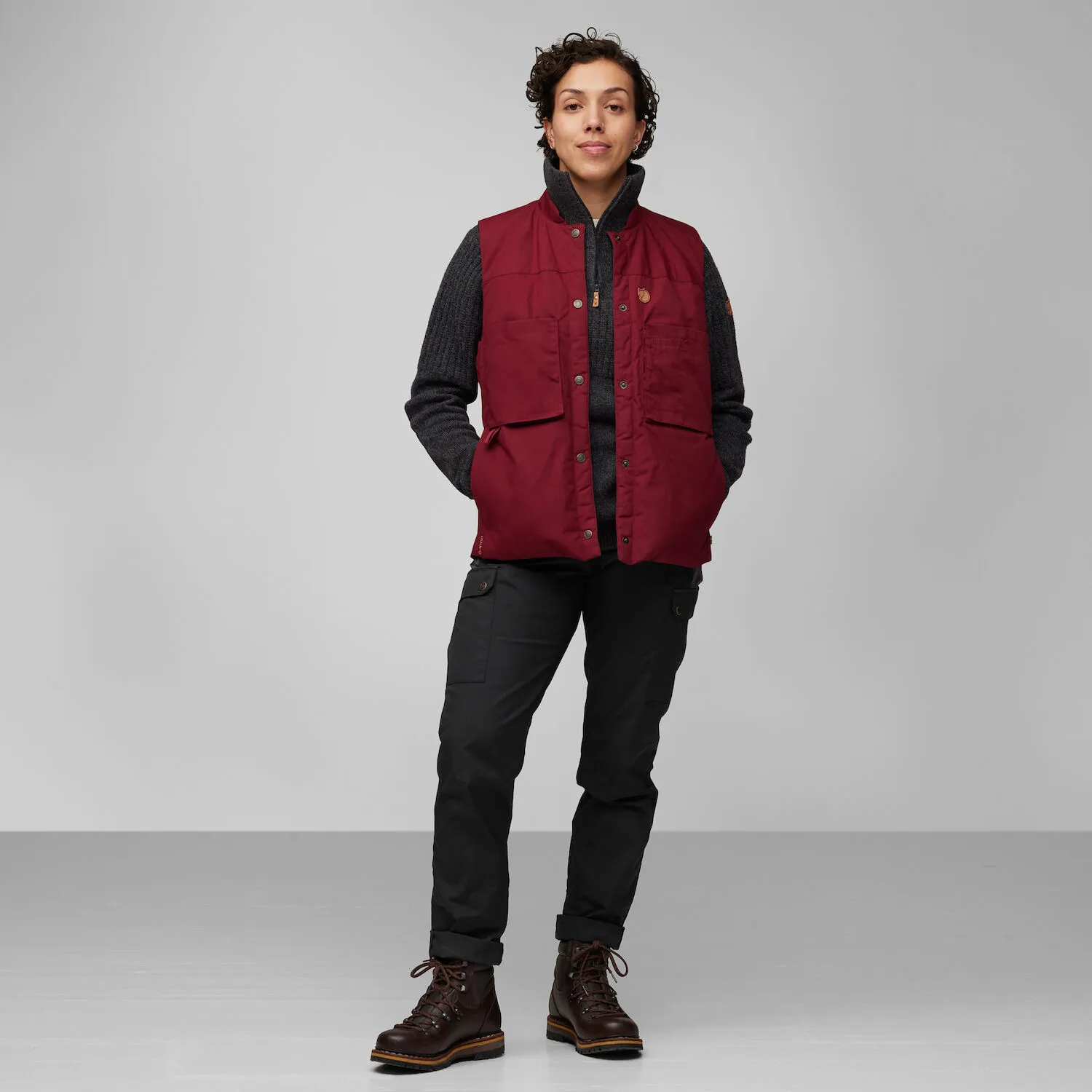 Fjällräven Women&#x27;s Singi Padded Vest Buckwheat Brown | Buy Fjällräven Women&#x27;s Singi Padded Vest Buckwheat Brown here | Outnorth