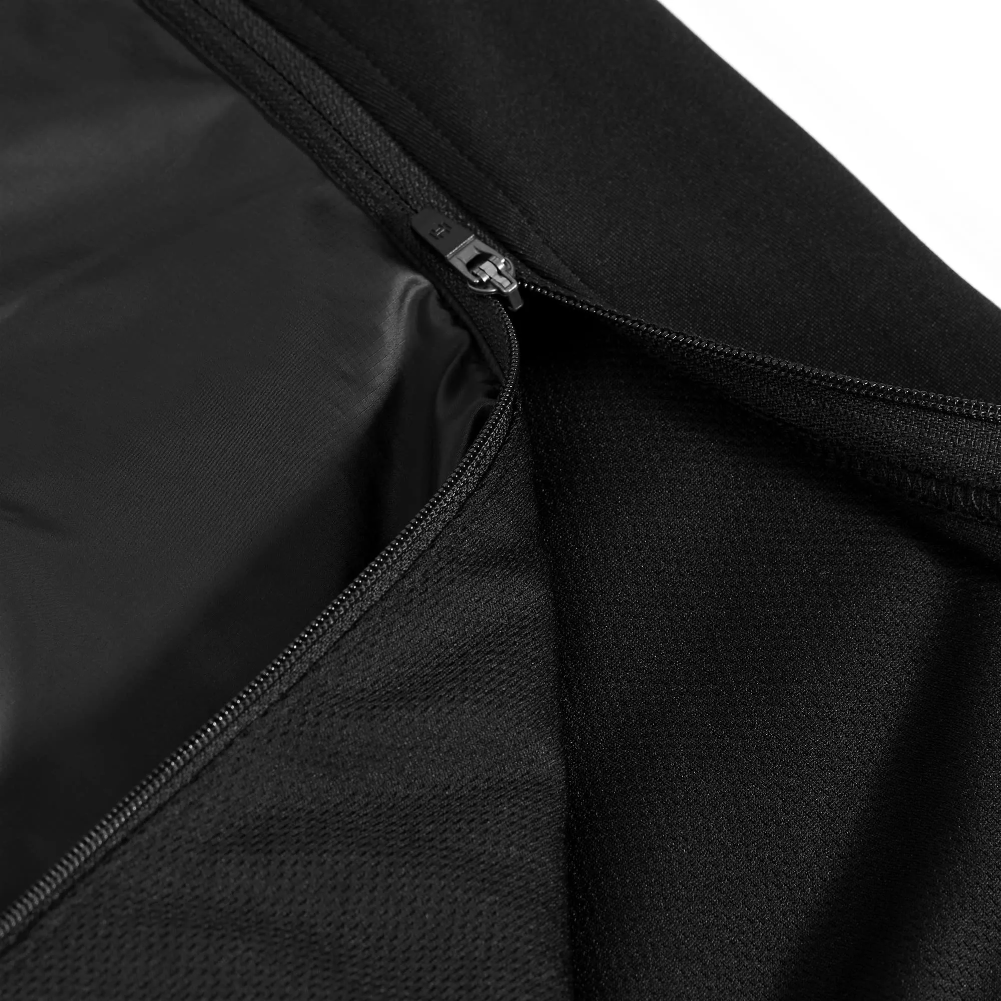 Hellner Men&#x27;s Stretch Padded Over Short Black Beauty | Buy Hellner Men&#x27;s Stretch Padded Over Short Black Beauty here | Outnorth
