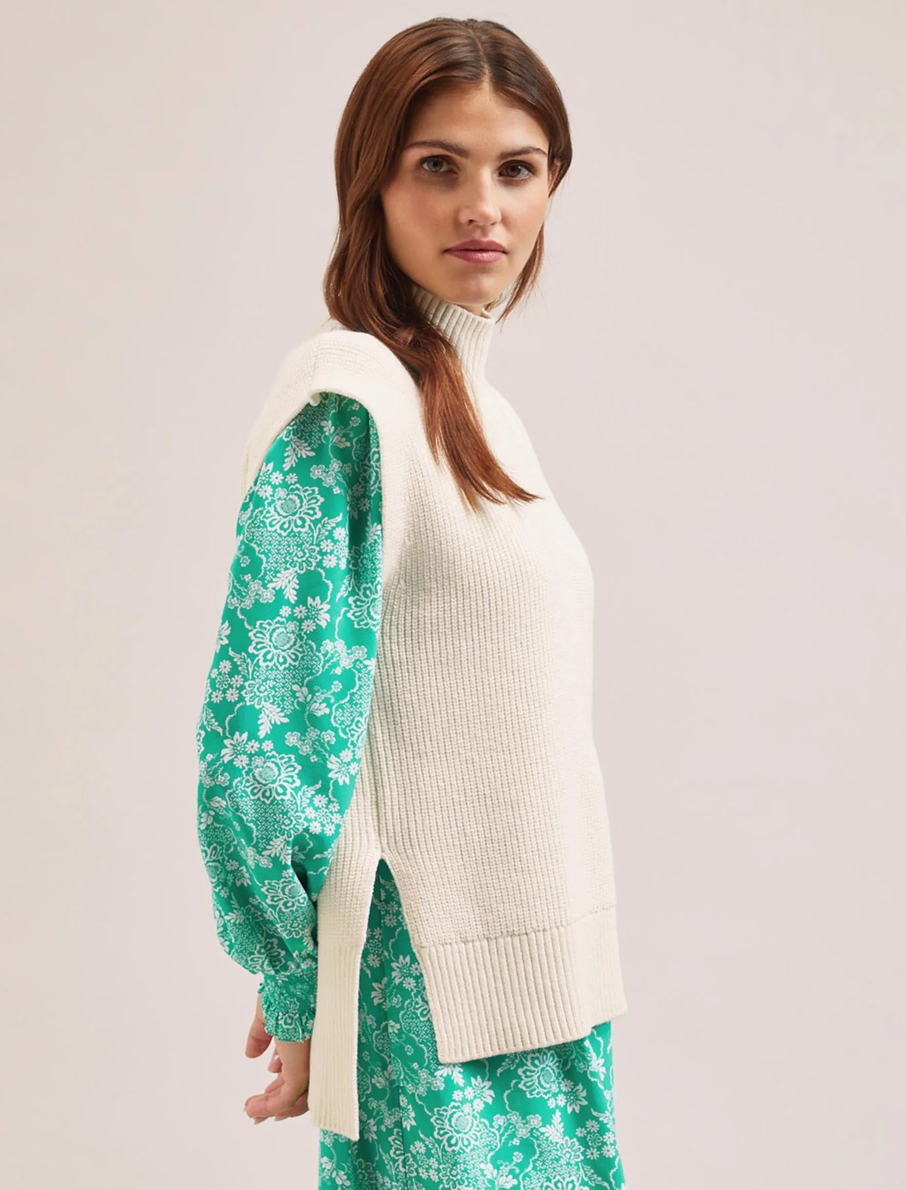 Janice Cotton Blend Funnel Neck Sleeveless Jumper - Cream