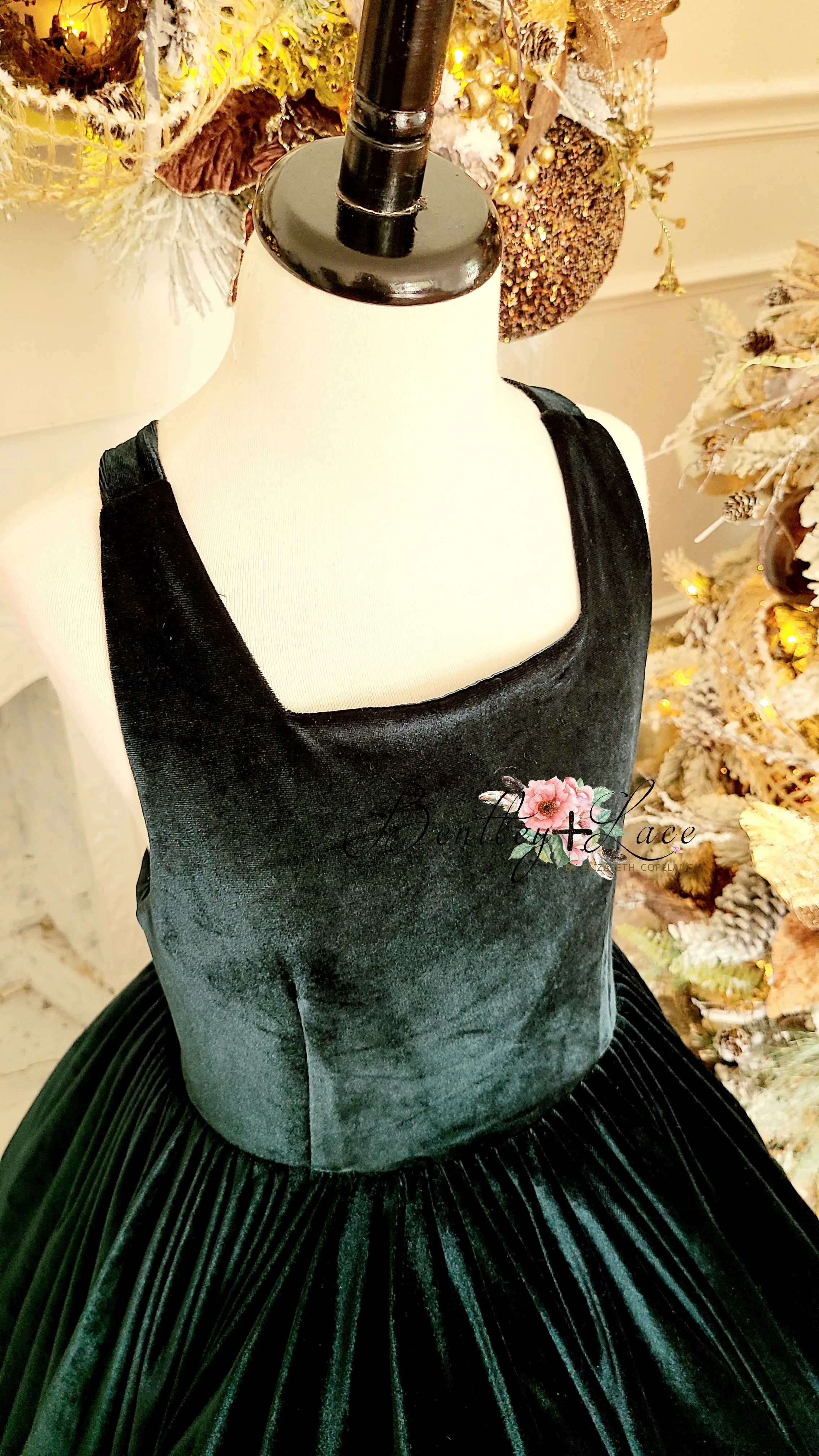 Penelope Velvet gown -Jewel green Tie back (6 Year - Petite 9 Year)