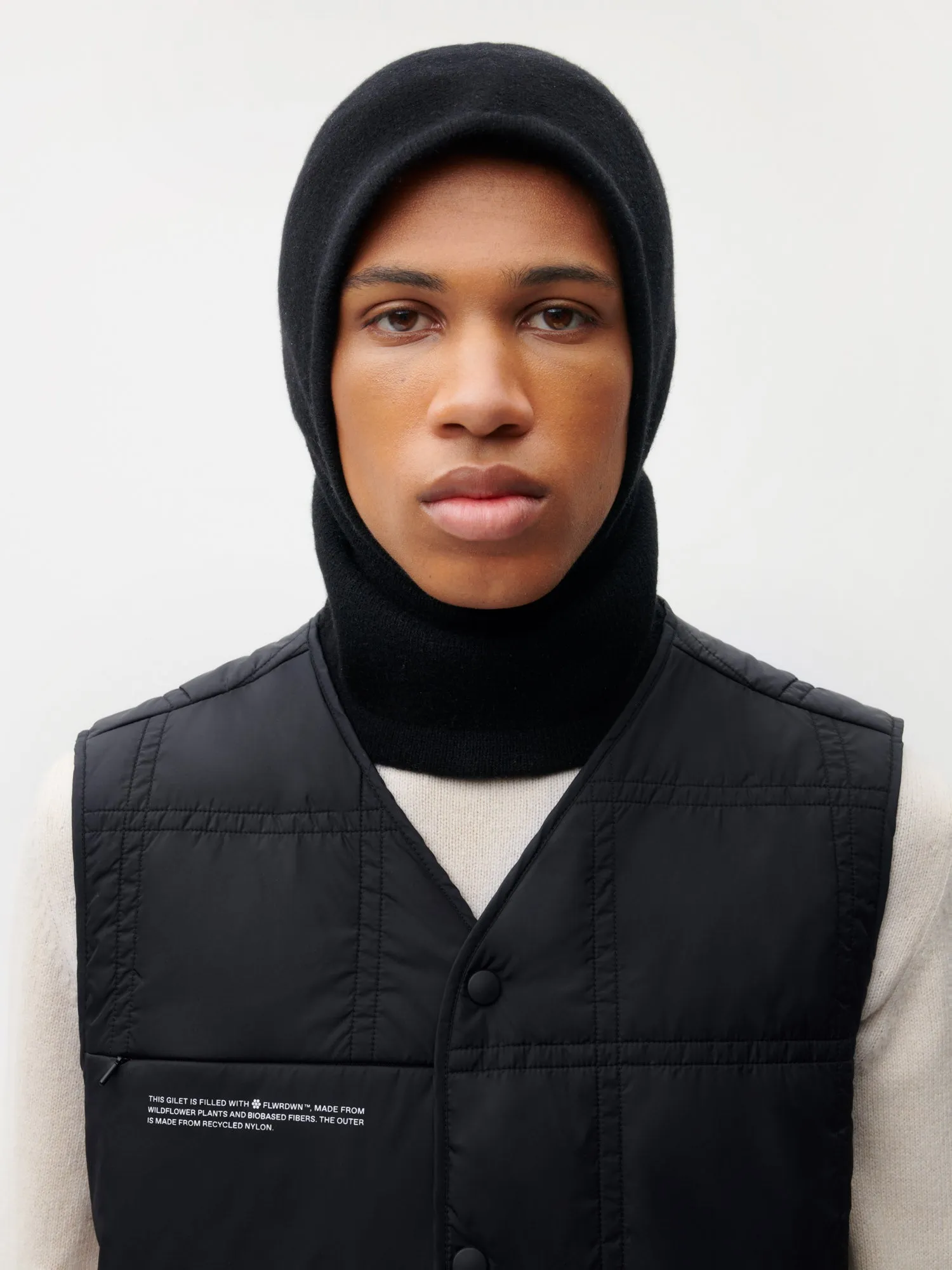 Recycled Cashmere Chunky Balaclava—black