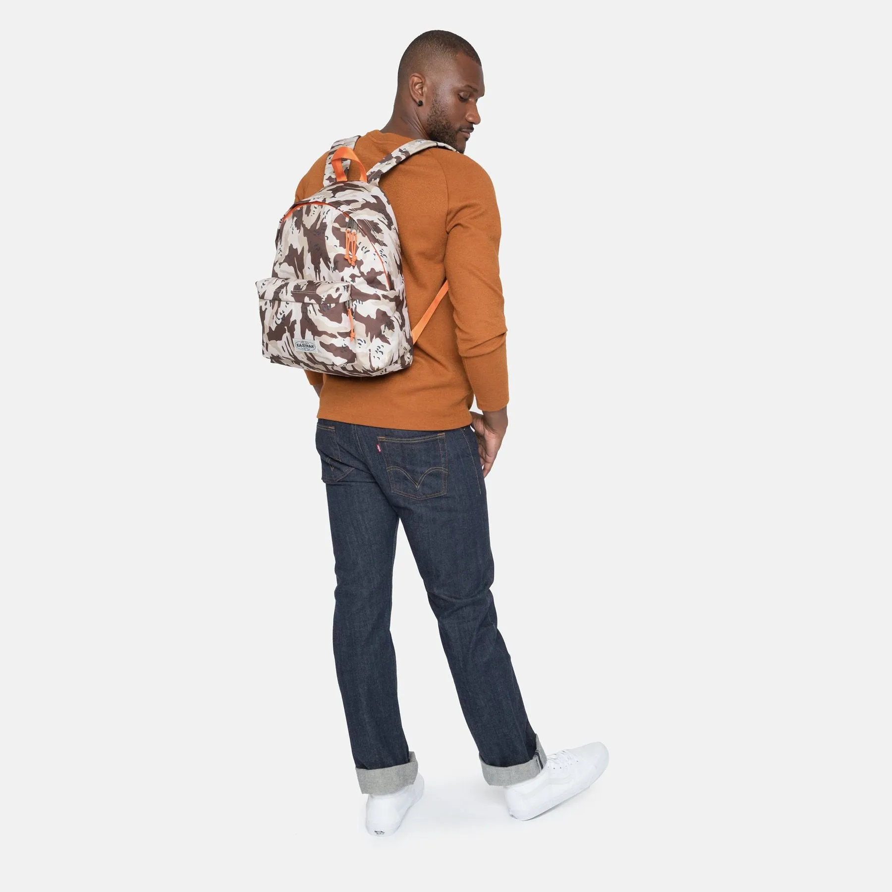 SAC EASTPAK PADDED PAK'R CAMOED DESERT