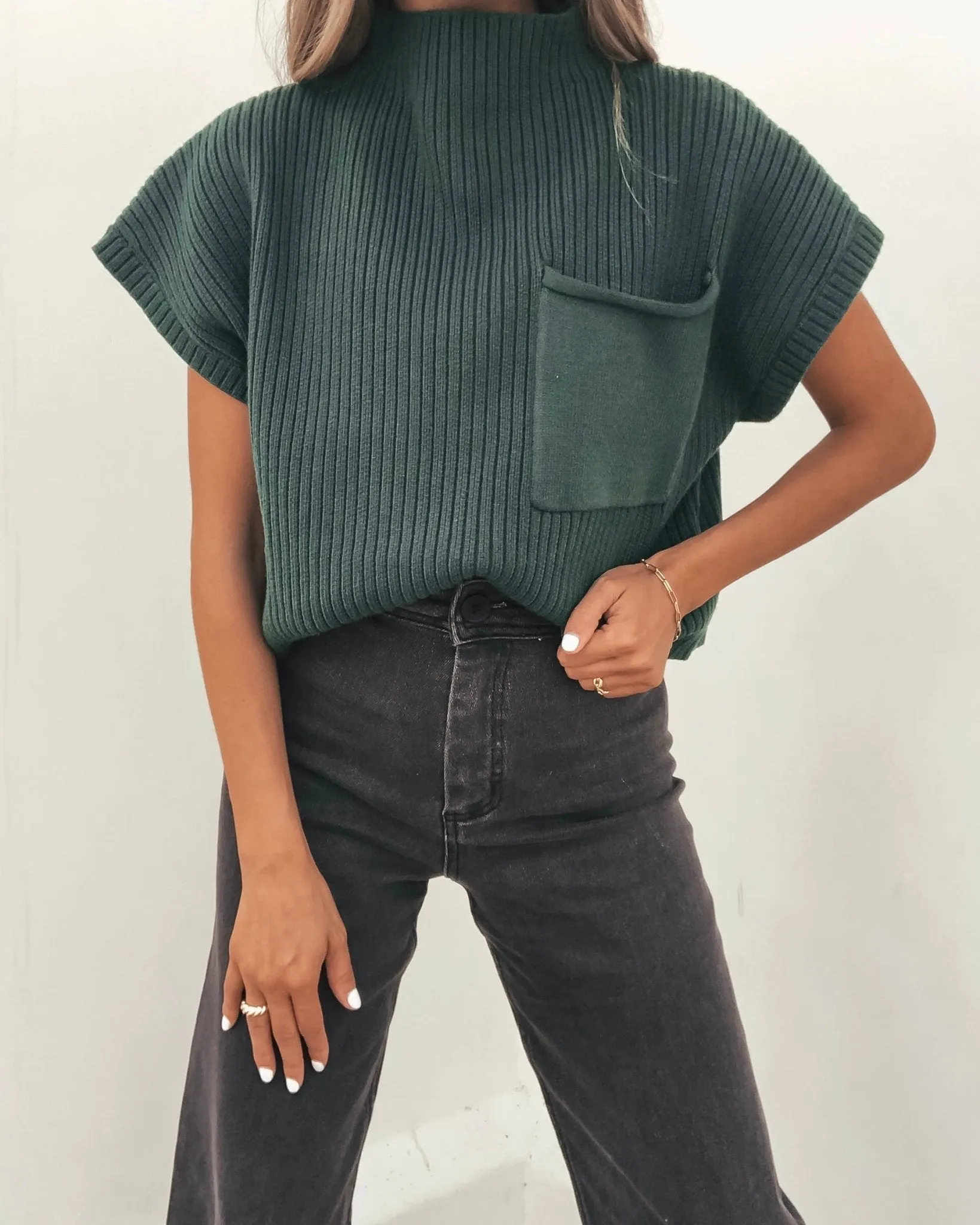 Short Sleeve Mock Neck Ribbed Sweater - Forest Green - FINAL SALE