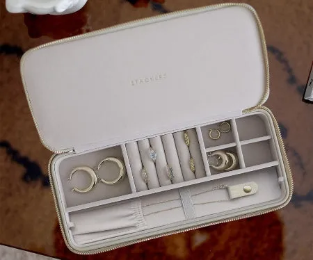 Sleek Necklace Jewellery Box, Zipped - Oatmeal - 75628