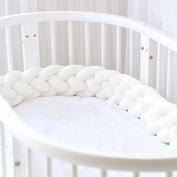 Stylish Cot Bumper: Cot Bumper for Modern Nurseries
